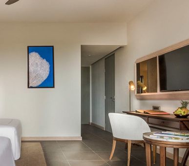 Фото Anantara Iko Mauritius Resort & Villas 43