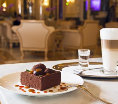 Фото Carlo IV 39