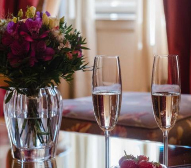 Фото Carlo IV 22