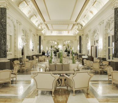 Фото Carlo IV 62