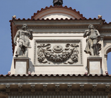 Фото Carlo IV 49