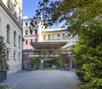 Фото Carlo IV 35