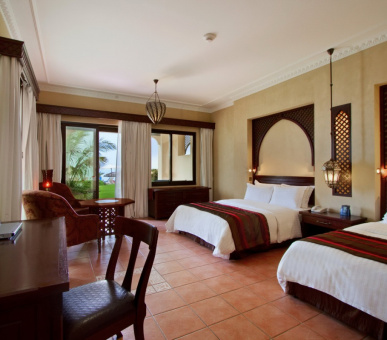 Фото Hilton Ras Al Khaimah Resort  17