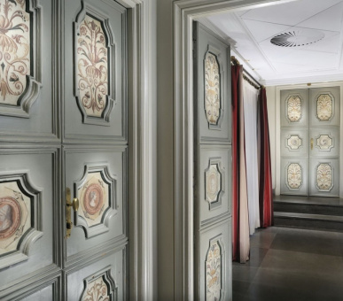 Фото Hotel D'Inghilterra 19