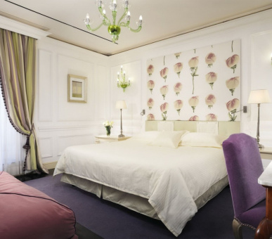 Фото Hotel D'Inghilterra 25