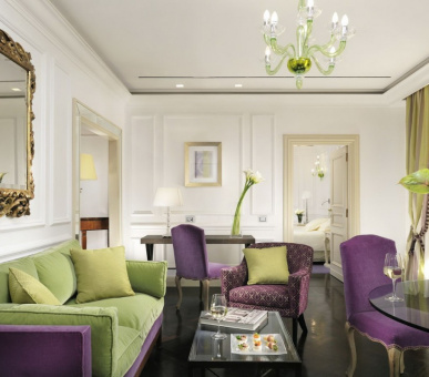 Фото Hotel D'Inghilterra 13