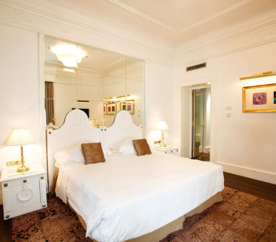 Картинка Majestic Roma 8 Фото Majestic Roma 8