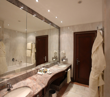 Картинка Palazzo Naiadi 16 Фото Palazzo Naiadi 16