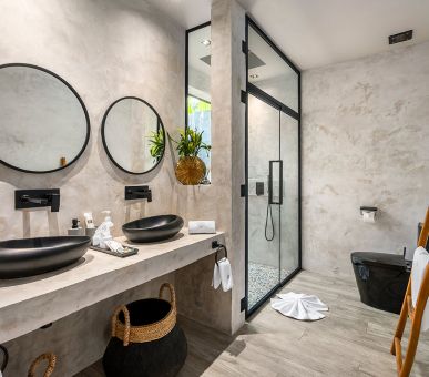 Фото Villa Beachfront Paradise 6