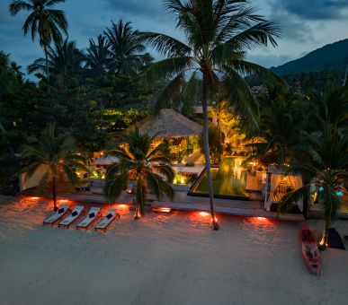 Фото Villa Beachfront Paradise 13