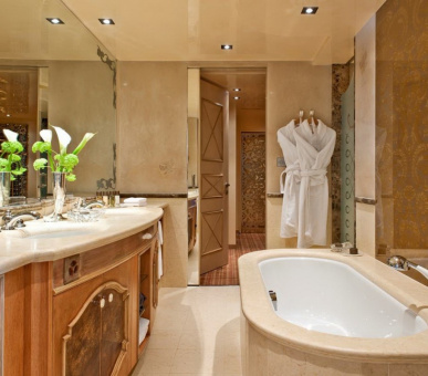 Фото Carlton St. Moritz 33