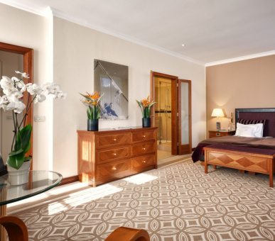 Фото Kempinski Grand Hotel Des Bains (Швейцария, Санкт-Мориц) 12