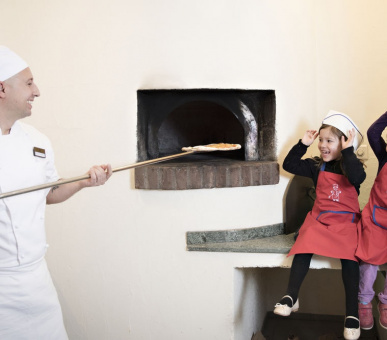 Фото Kulm Hotel St. Moritz (Швейцария, Санкт-Мориц) 44