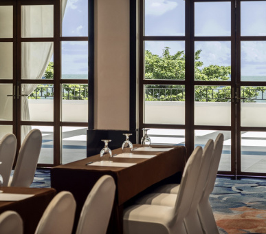 Фото Sofitel Singapore Sentosa Resort 27