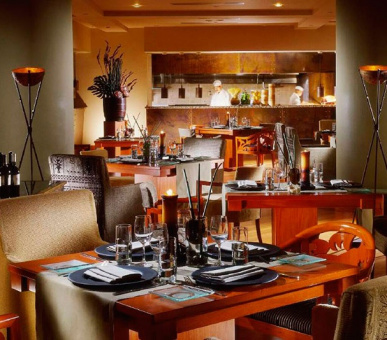 Картинка Four Seasons Hotel Singapore (Сингапур, Сингапур) 9 Фото Four Seasons Hotel Singapore (Сингапур, Сингапур) 9