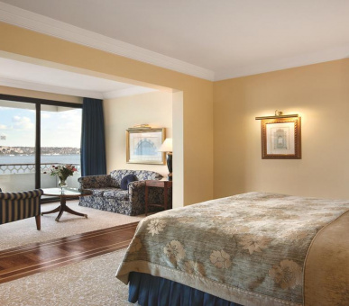 Фото Ciragan Palace Hotel Kempinski 36