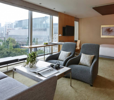 Фото Four Seasons Hotel Tokyo at Marunouchi (Япония, Токио) 4