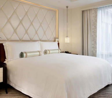 Картинка The Peninsula Shanghai (Китай, Шанхай) 13 Фото The Peninsula Shanghai (Китай, Шанхай) 13