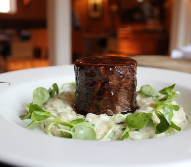 Фото The Grove 20