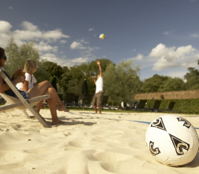 Фото The Grove 28