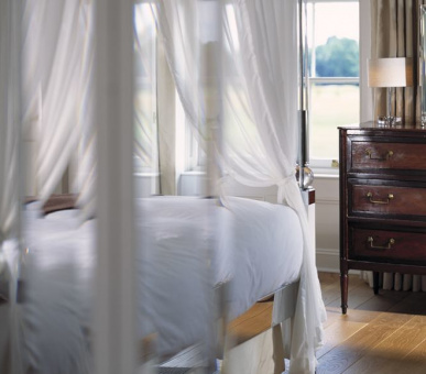 Фото The Grove 12