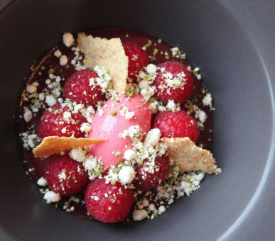 Фото The Grove 15