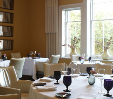 Фото The Grove 14