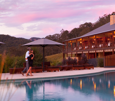 Фото Emirates One 57