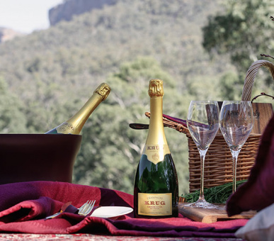 Фото Emirates One 9