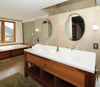 Фото Emirates One 83