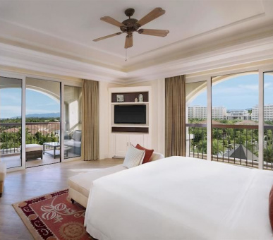 Фото The Royal Begonia, a Luxury Collection Resort (Китай, Хайнань) 13