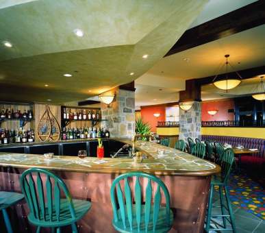 Картинка Fairmont Tremblant (Канада, Горы Лаврентия, штат Квебек) 23 Фото Fairmont Tremblant (Канада, Горы Лаврентия, штат Квебек) 23