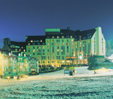 Картинка Fairmont Tremblant (Канада, Горы Лаврентия, штат Квебек) 12 Фото Fairmont Tremblant (Канада, Горы Лаврентия, штат Квебек) 12