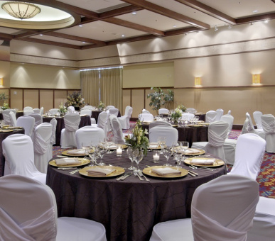 Картинка Fairmont Tremblant (Канада, Горы Лаврентия, штат Квебек) 48 Фото Fairmont Tremblant (Канада, Горы Лаврентия, штат Квебек) 48