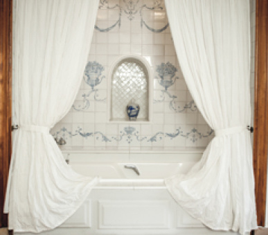 Фото La Bastide de Moustiers 30