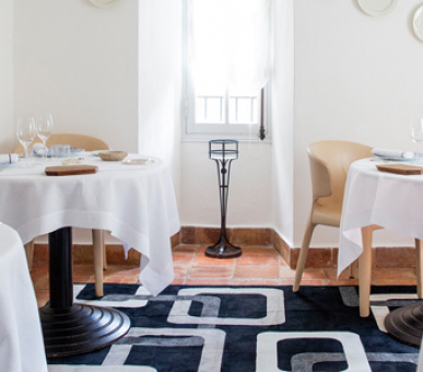 Фото La Bastide de Moustiers 23