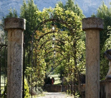 Фото La Bastide de Moustiers 53