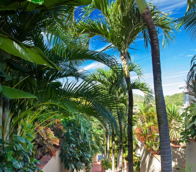 Фото Carl Gustaf (, Сен-Бартельми) 12