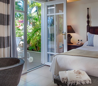 Фото Carl Gustaf (, Сен-Бартельми) 37