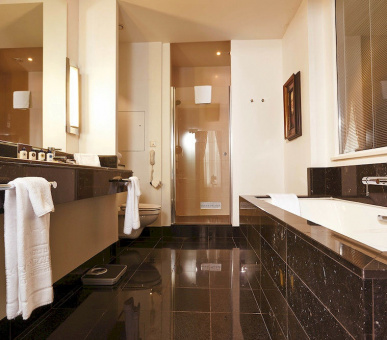 Картинка Dukes' Palace Bruges (Бельгия, Брюгге) 20 Фото Dukes' Palace Bruges (Бельгия, Брюгге) 20