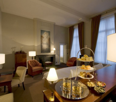 Картинка Dukes' Palace Bruges (Бельгия, Брюгге) 18 Фото Dukes' Palace Bruges (Бельгия, Брюгге) 18