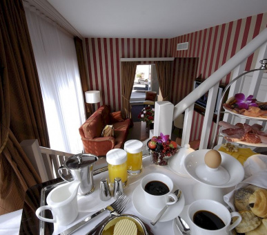 Картинка Dukes' Palace Bruges (Бельгия, Брюгге) 16 Фото Dukes' Palace Bruges (Бельгия, Брюгге) 16