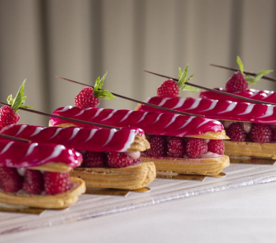 Фото Jumeirah Carlton Tower 32