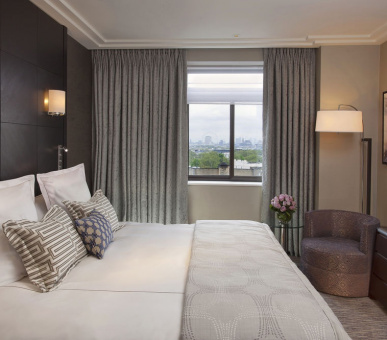 Фото Jumeirah Carlton Tower 7