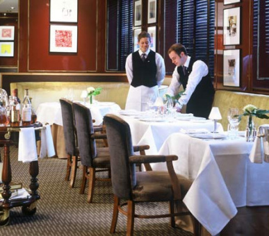 Фото The Balmoral 16