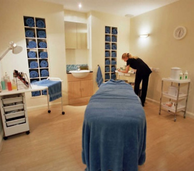 Фото The Balmoral 8