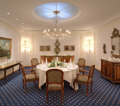 Картинка Fairmont Hotel Vier Jahreszeiten (Германия, Гамбург) 33 Фото Fairmont Hotel Vier Jahreszeiten (Германия, Гамбург) 33