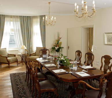 Картинка Fairmont Hotel Vier Jahreszeiten (Германия, Гамбург) 18 Фото Fairmont Hotel Vier Jahreszeiten (Германия, Гамбург) 18