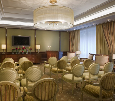 Фото Breidenbacher Hof, a Capella Hotel (Германия, Дюссельдорф) 8