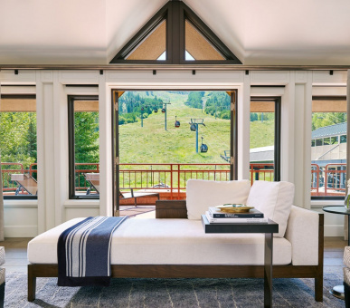 Фото The Little Nell 3